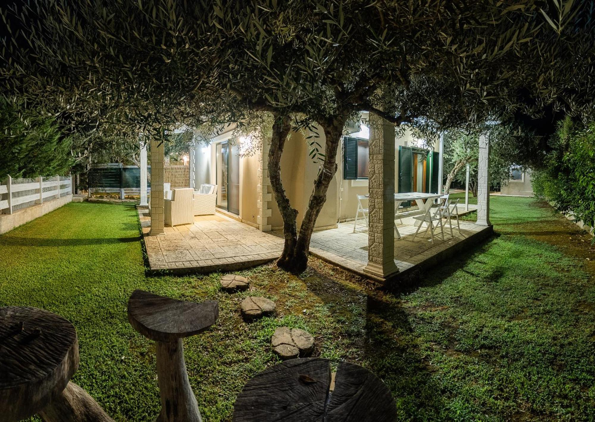 Theonymfi Luxury Villas Doukádes 외부 사진