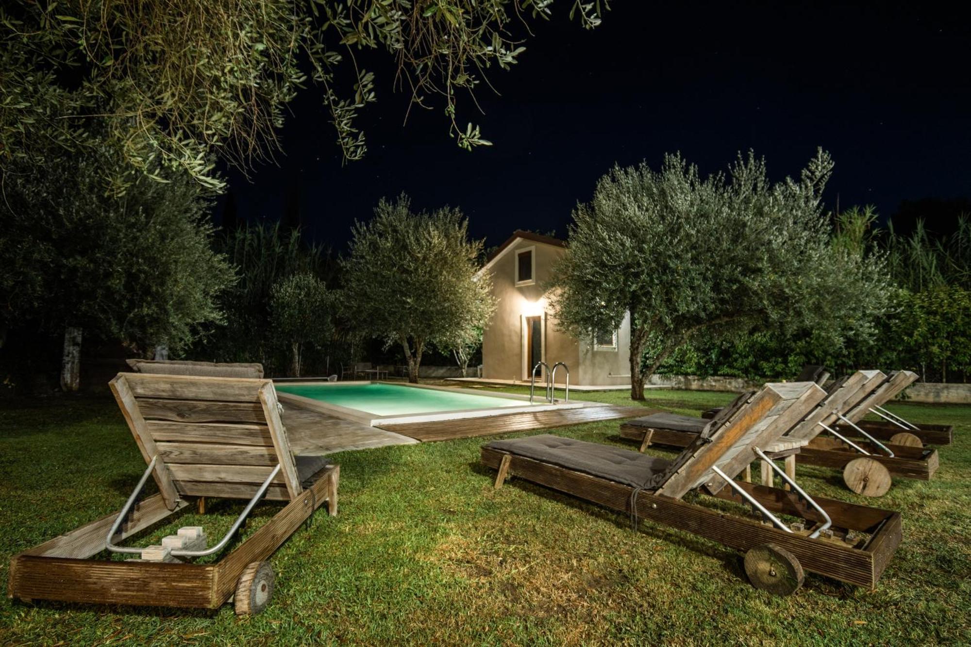 Theonymfi Luxury Villas Doukádes 객실 사진