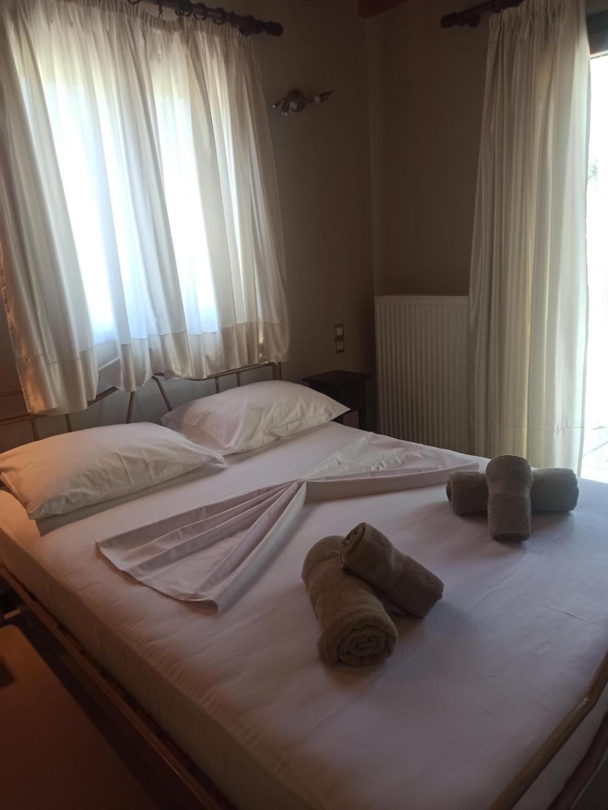 Theonymfi Luxury Villas Doukádes 객실 사진